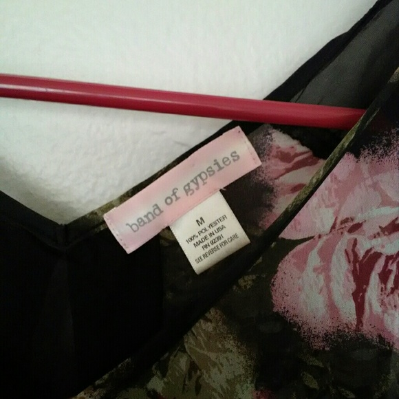 Band of gypsies high low sheer floral tank top - Picture 5 of 6